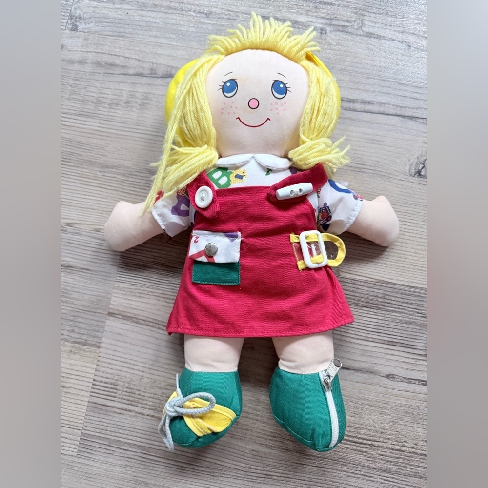 Vintage dollcraft 16in doll- learn how to - Picture 1 of 2